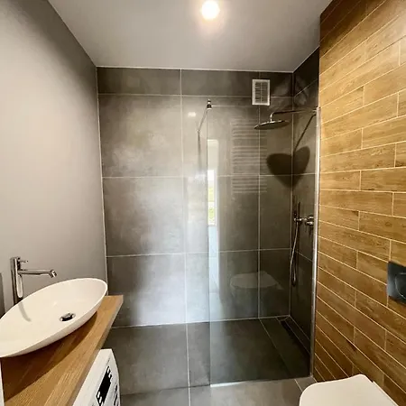 Pod Zaglami Dziwnowek