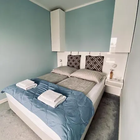 Pod Zaglami Apartment *